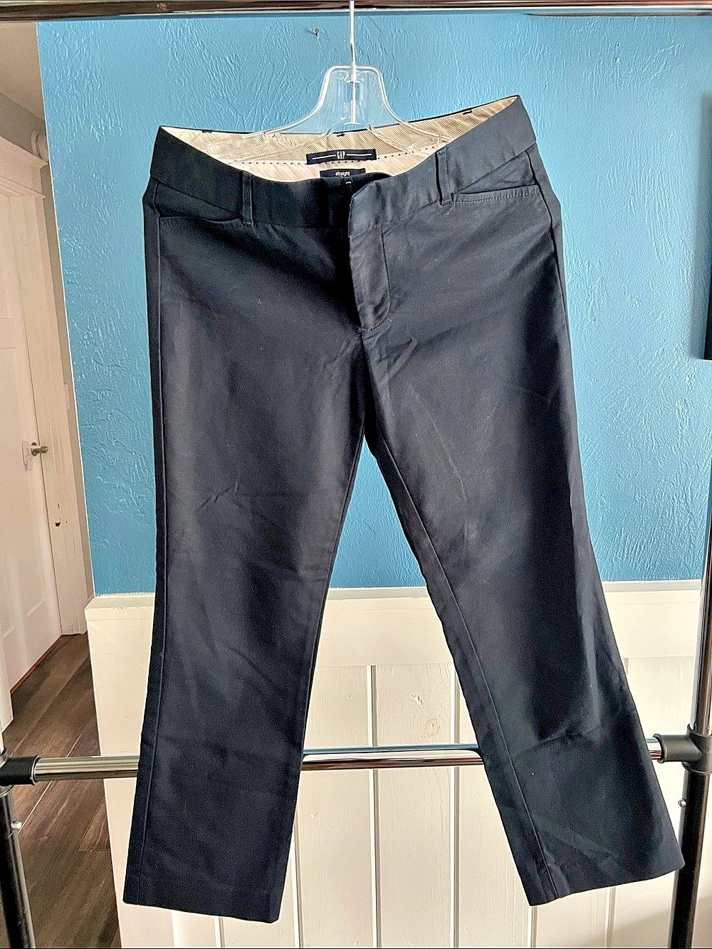 Gap Straight Leg Pants in Navy Blue Like New